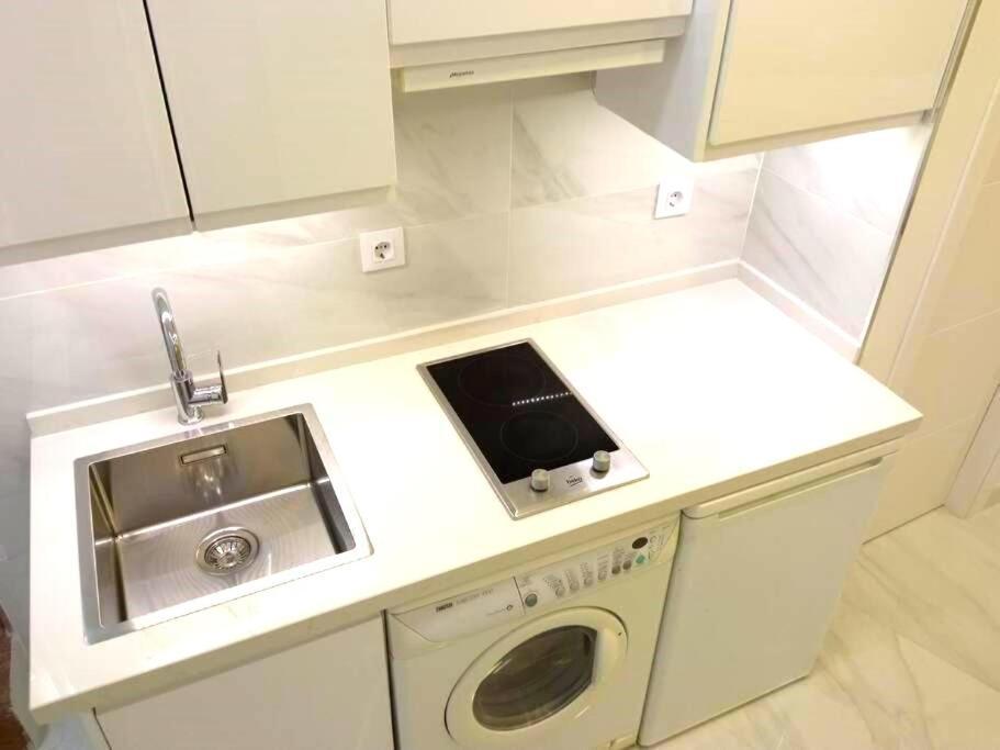 Leon Centro Apartment Севилья Экстерьер фото