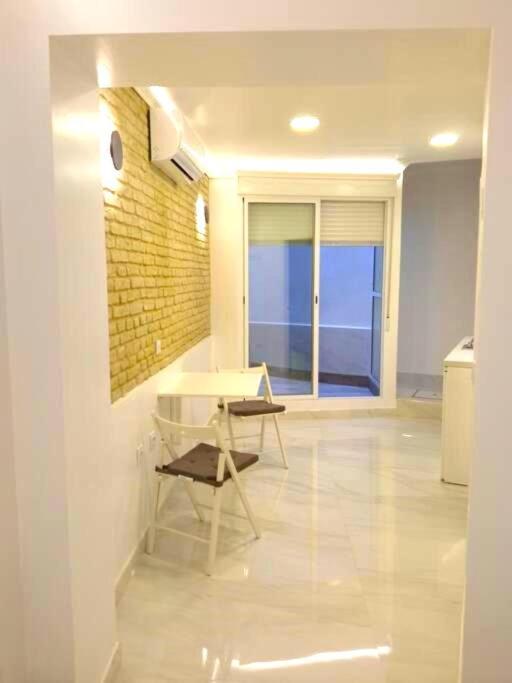Leon Centro Apartment Севилья Экстерьер фото