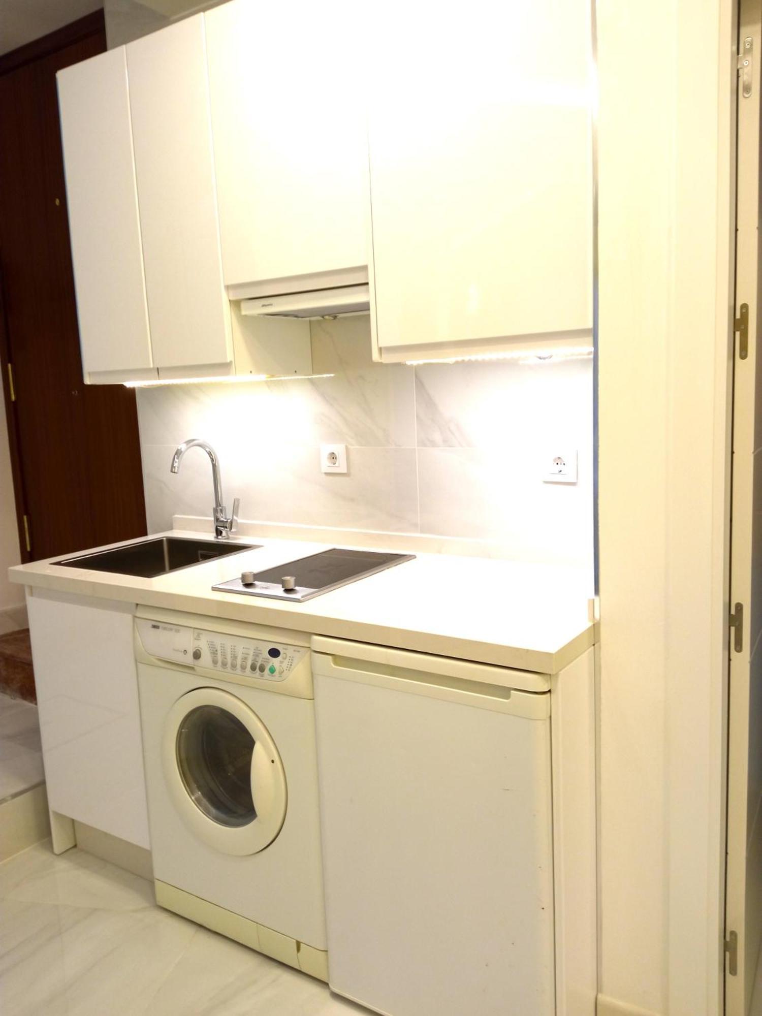 Leon Centro Apartment Севилья Экстерьер фото